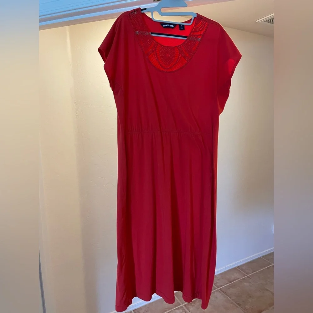 Lovely Crochet Neck Summer Dress - Picture 6 of 6